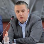 Luis Navarro destina mil 400 millones a obras públicas para Michoacán 